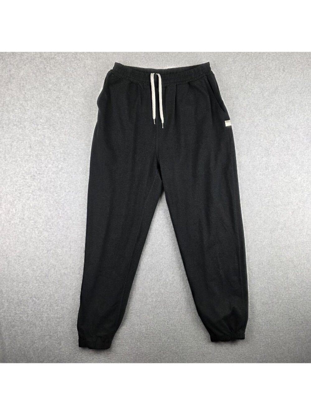 Vuori Pants Mens M Black Jogger Tapered Drawstring Elastic Waist Pockets